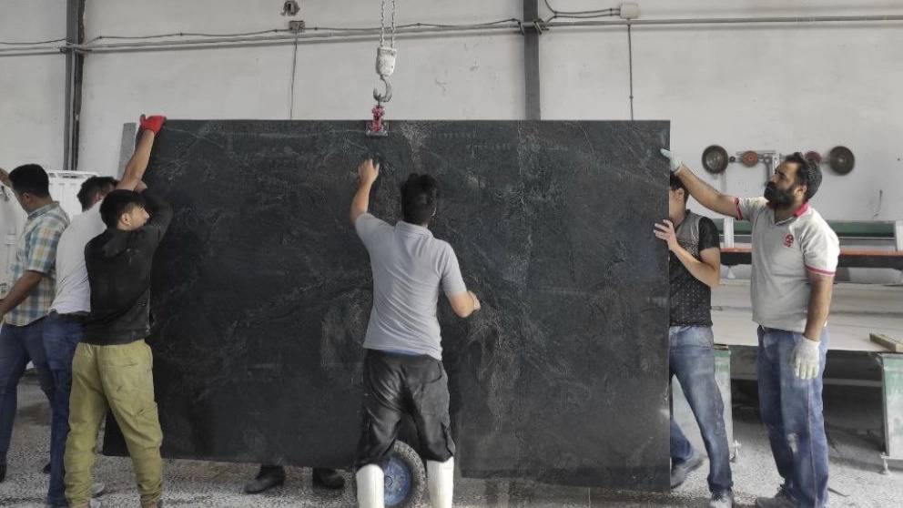 اجرای سنگ کوارتز کابینتی در تهران اجرای سنگ کوارتز کابینتی در تهران